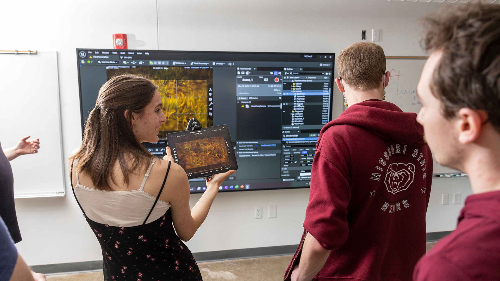 Students in Andy Goodwin's new media class use technology develop artistic practices.